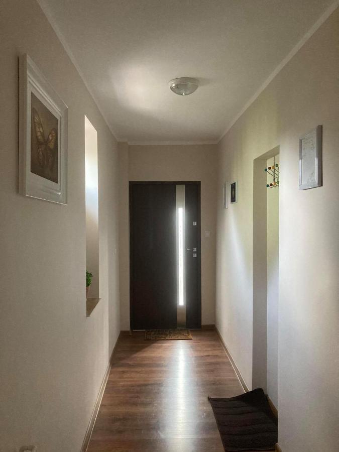 Mieszkanie Na Osiedlu Siedemsetlecia Uniejow Exteriör bild